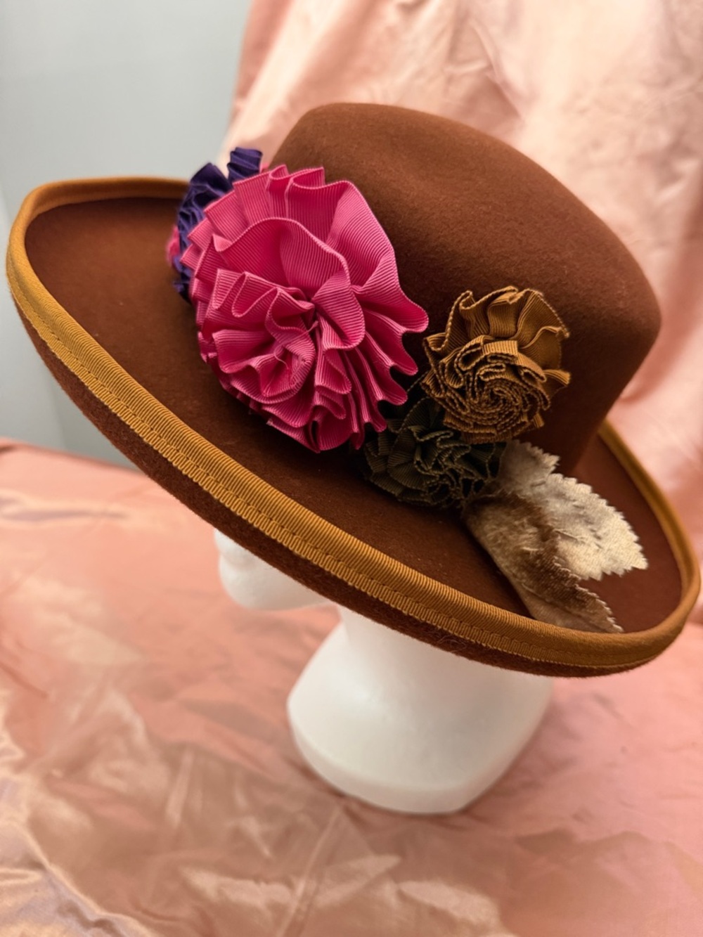 100% WOOL Brown Felt Women’s Hat with Pink & Purple Floral Trim